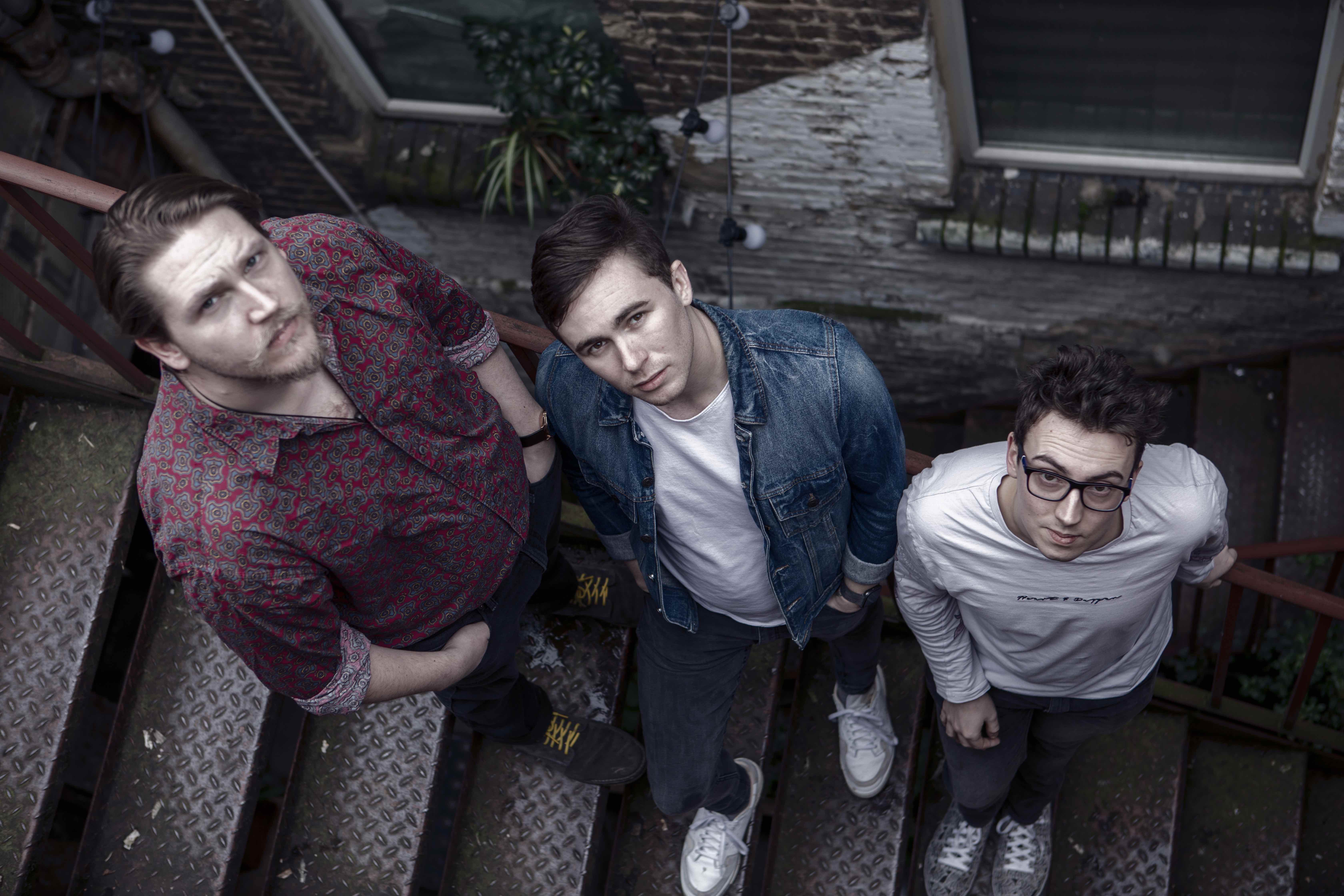 Kentish Town trio Numbers Station debut 'Quiver / Honesty'