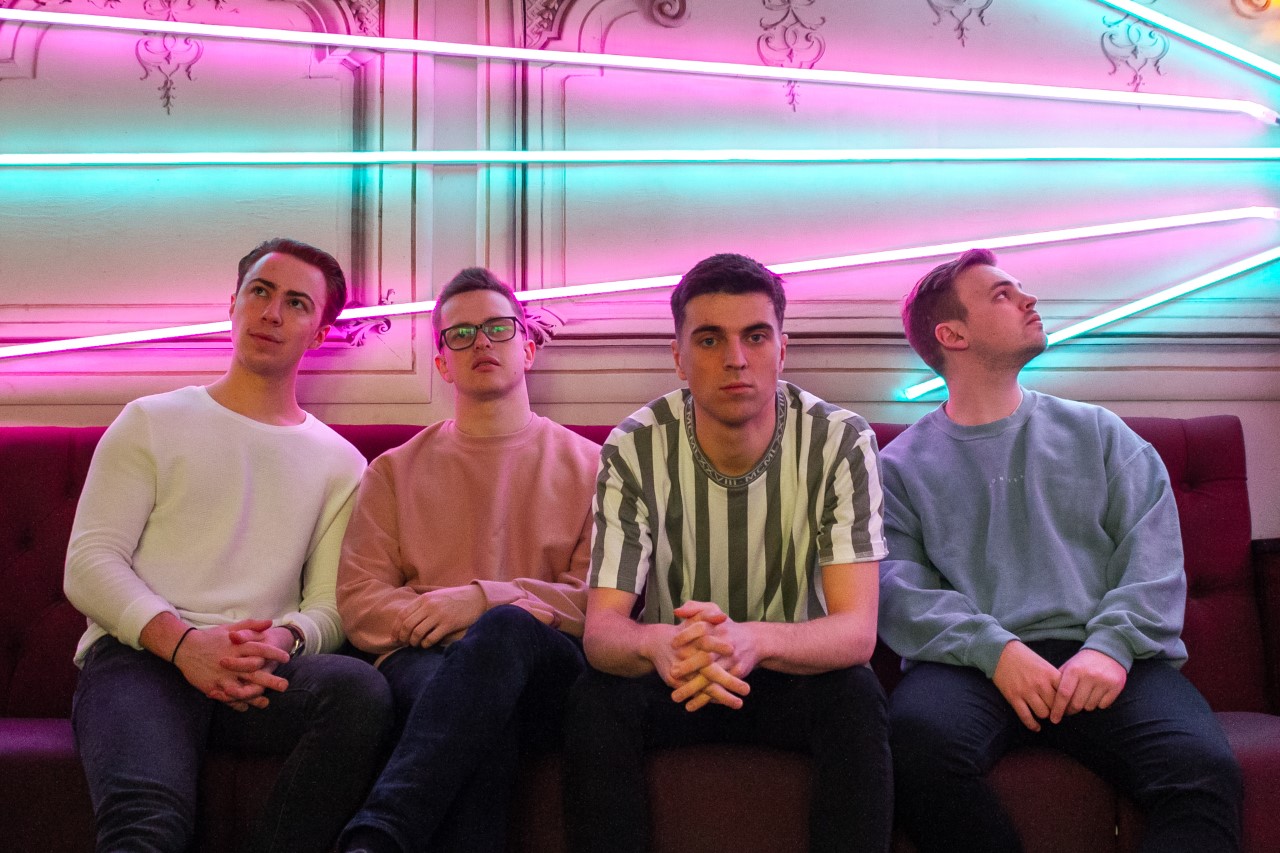 Luna Blue press photo