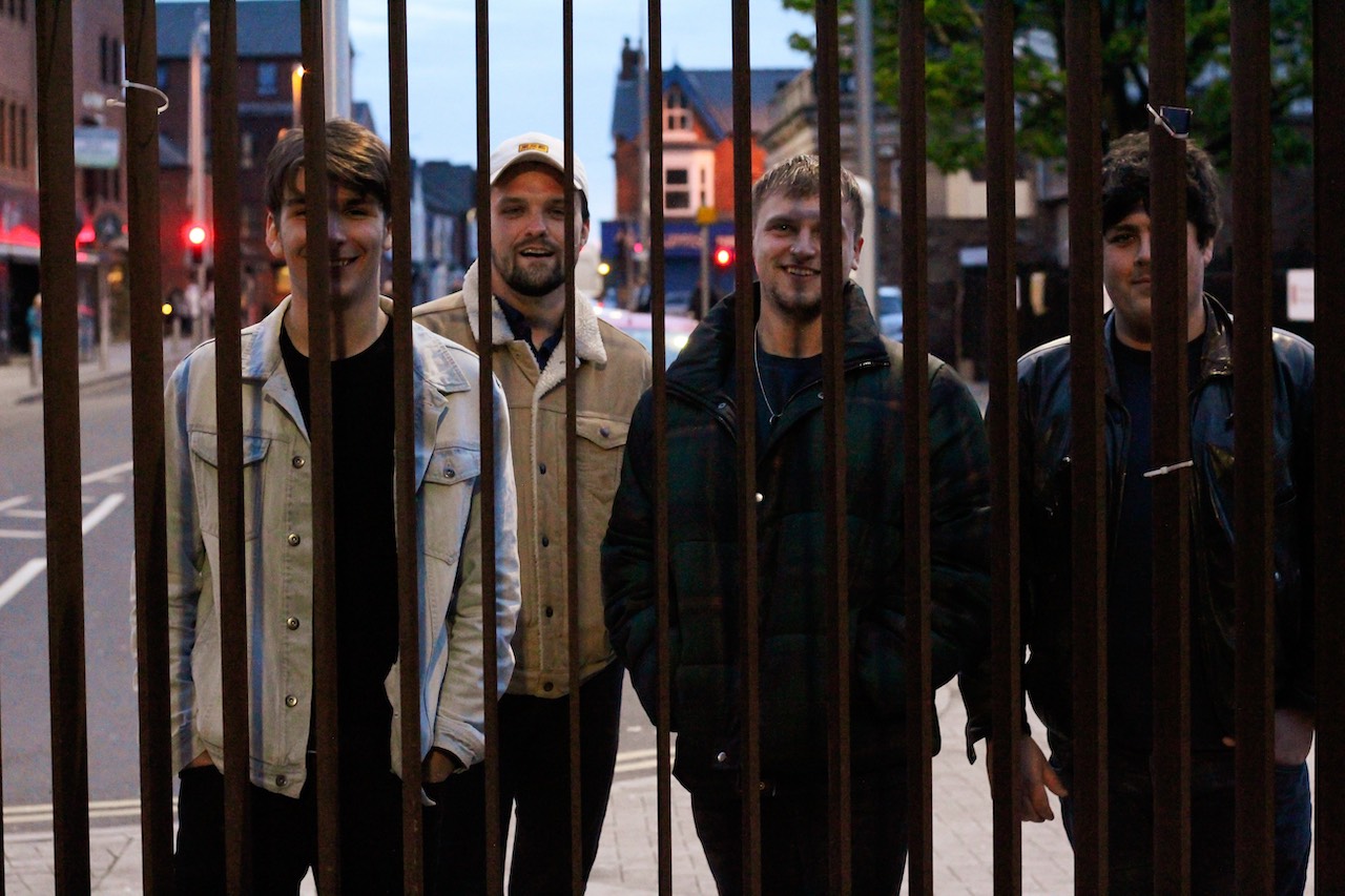 leopard rays press photo