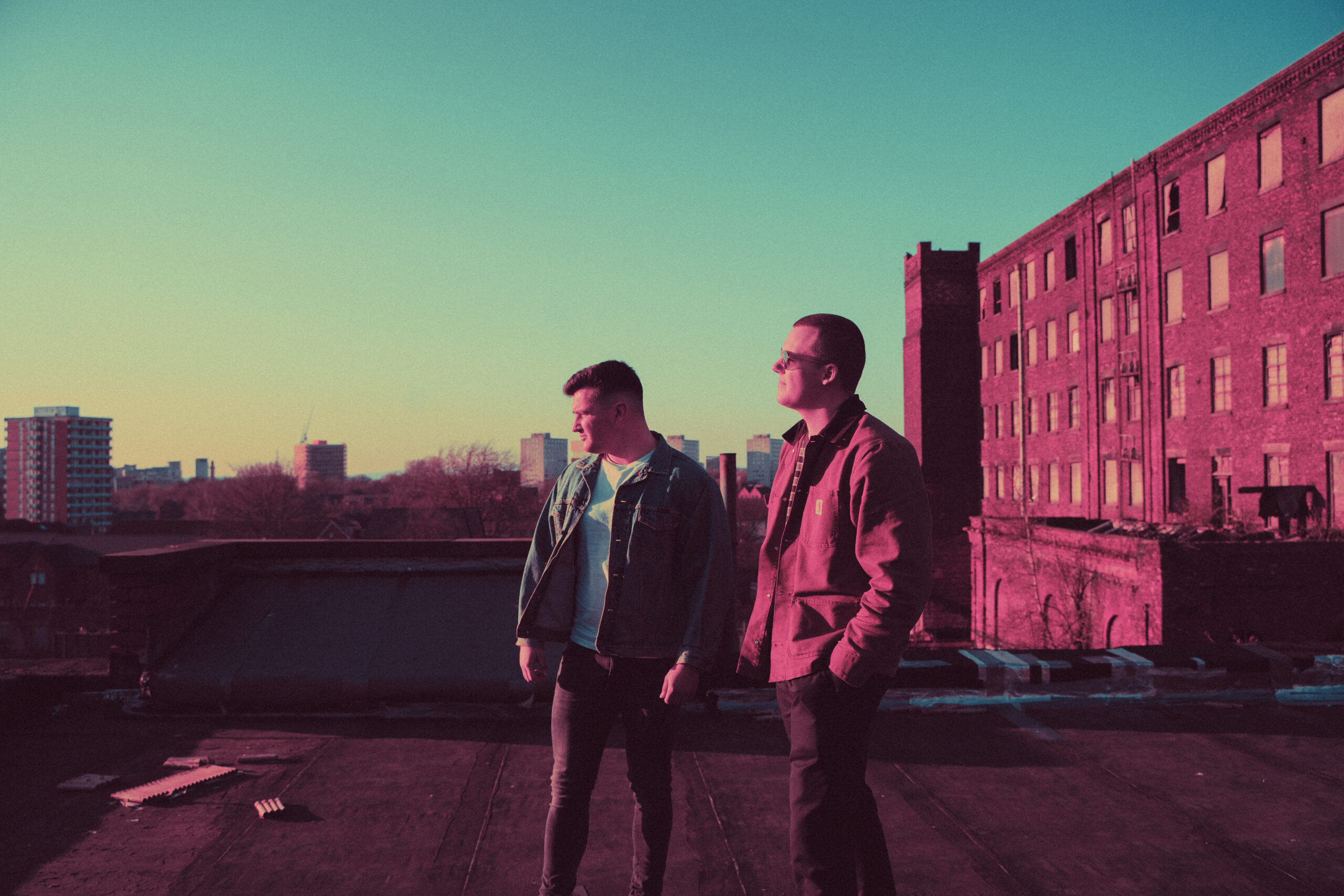 Echo Beach press photo for single 'Am I Dreaming?'