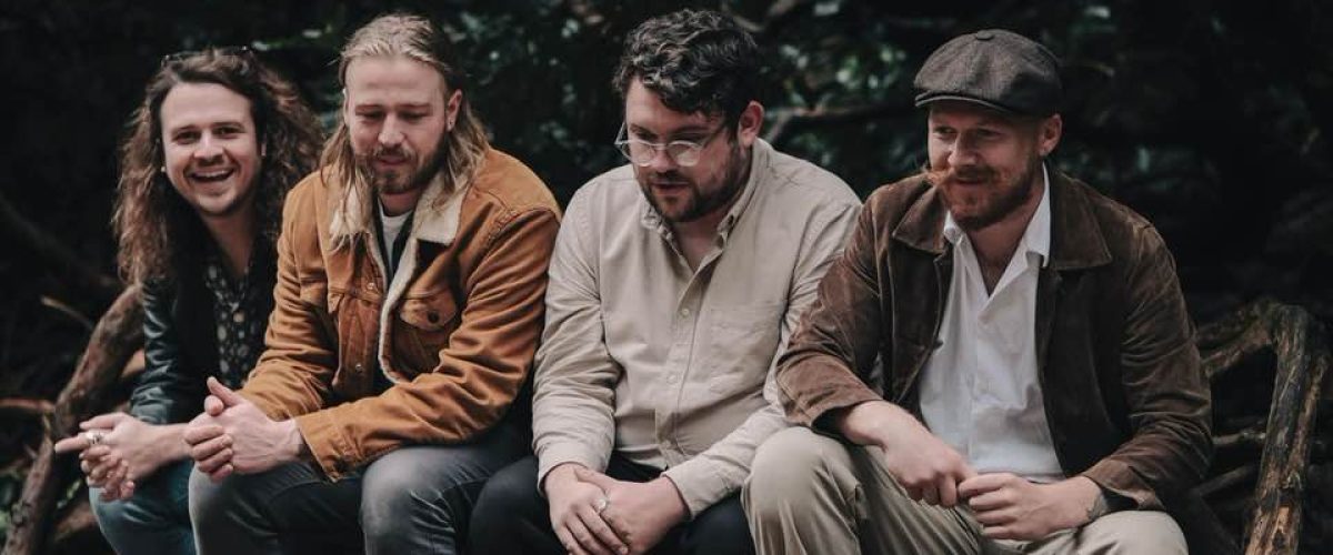 French Mothers press photo for single 'Lovely Day To Die'