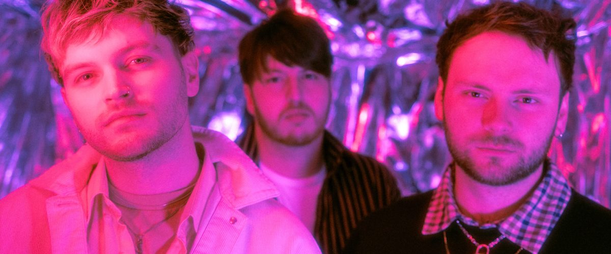 Bad Love drop new track Cashmere Love