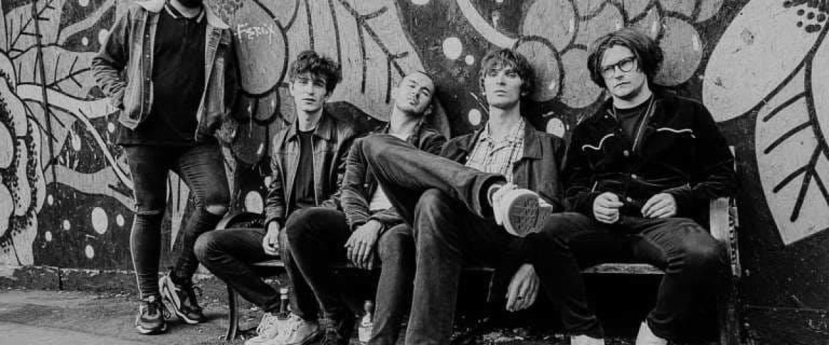 cheekbone - in & out press photo