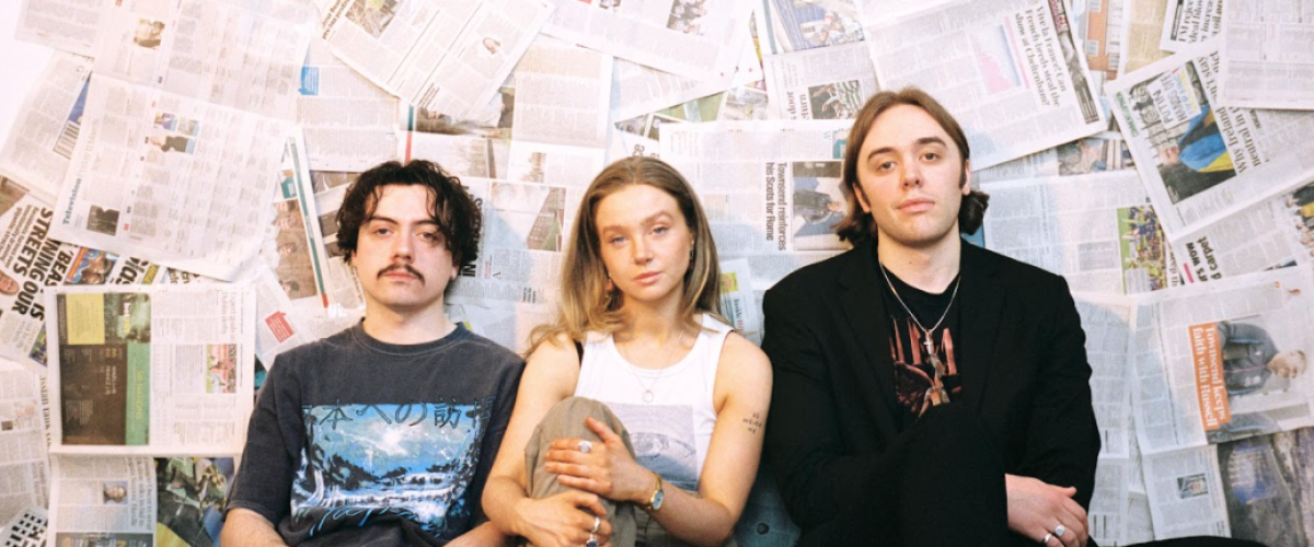 dead pony press photo for bullet farm