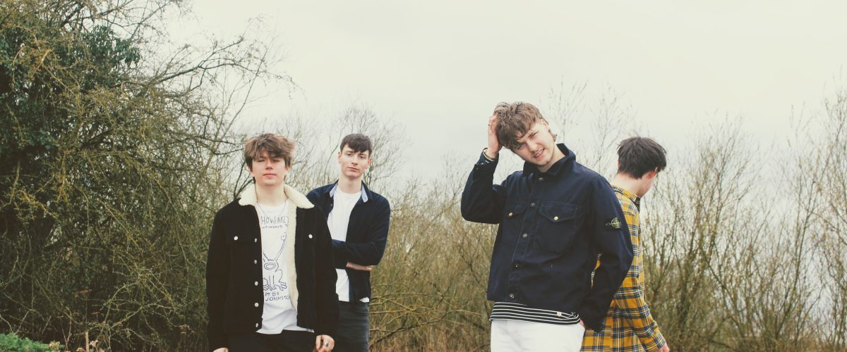 extras press photo for previous scene