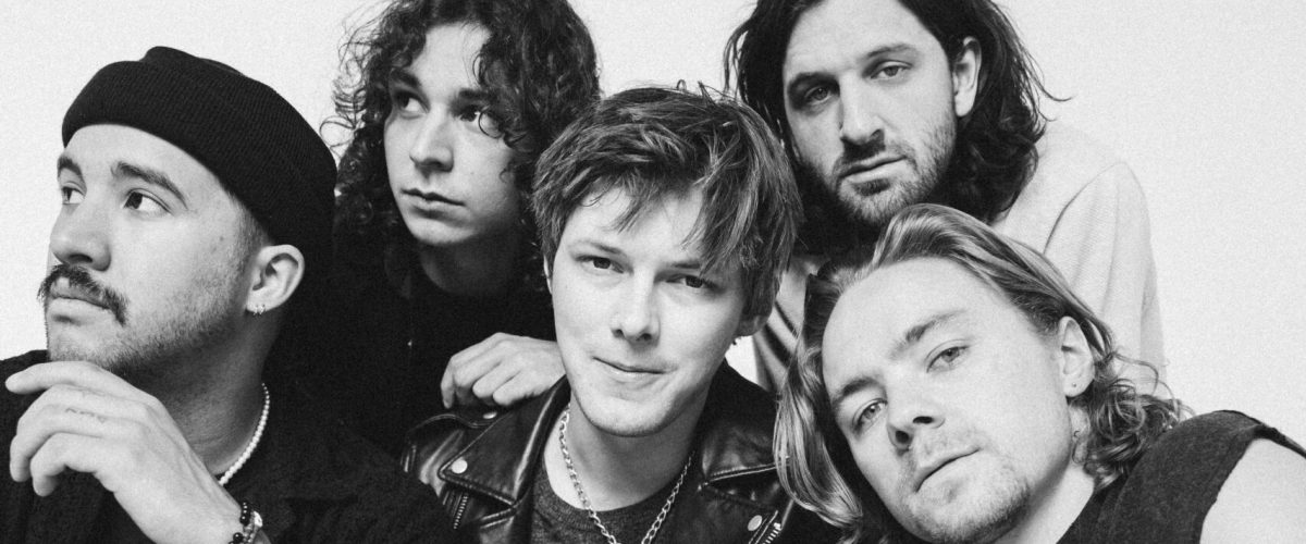 Friday Pilot Club press photo for 'We Don't Wanna Talk' - by Kate Liddy