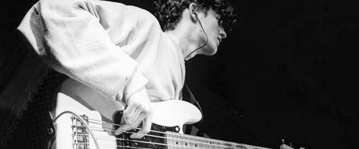 HarryBunker - HQ - press photo 1