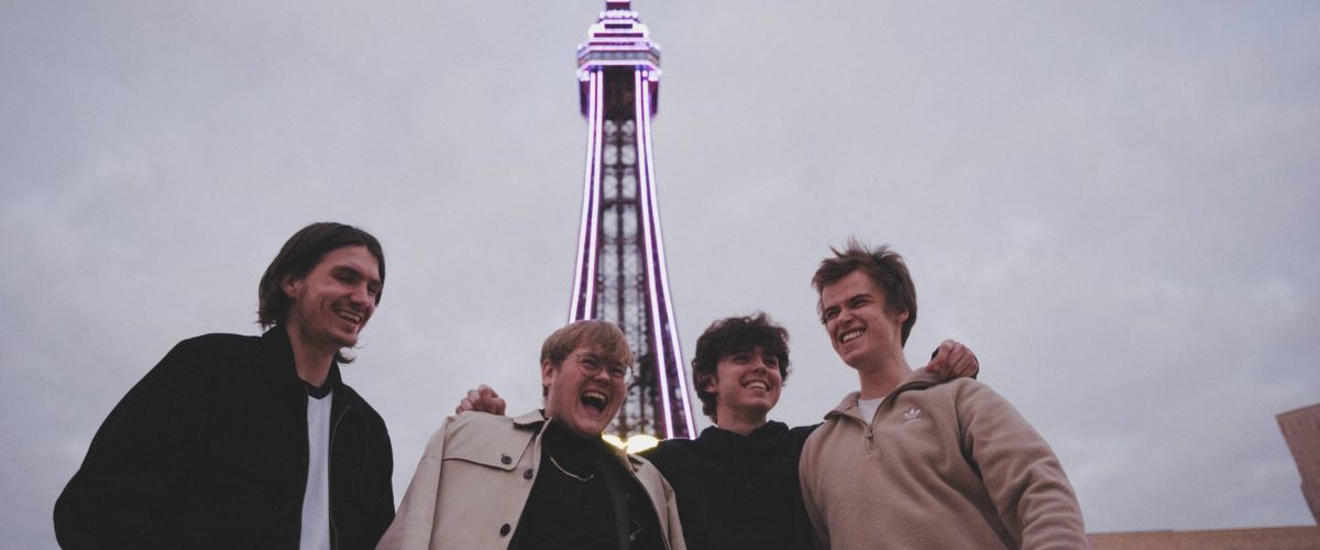 THe lathums press photo for oh my love