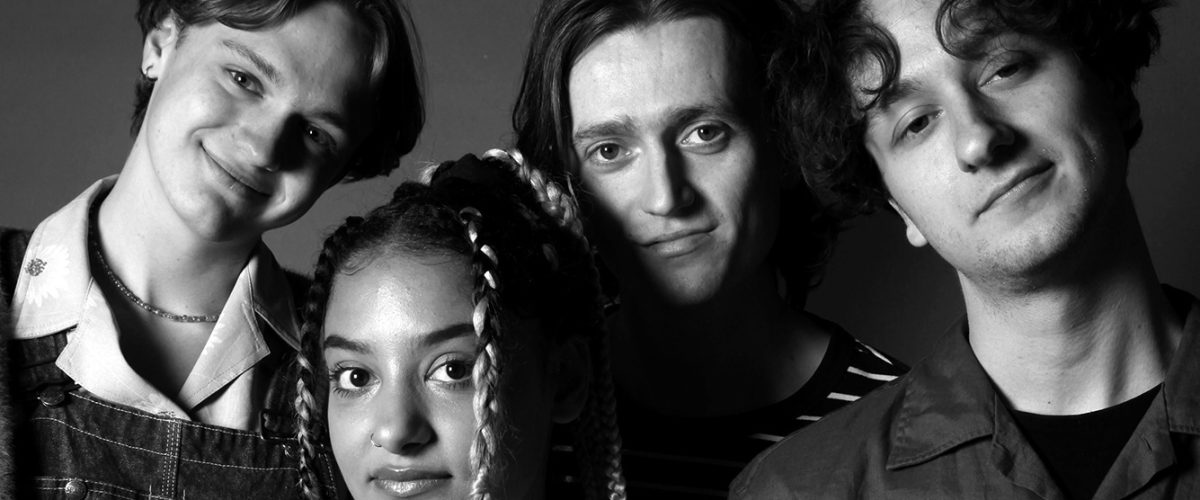 english teacher press photo for r&b