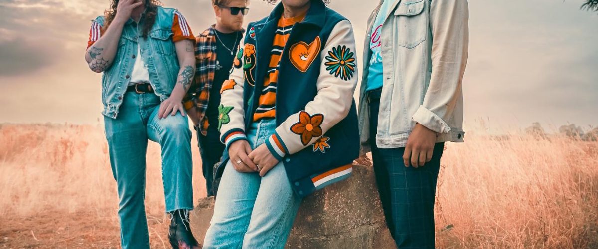 Mint (band) press photo for single 'River to The Sea'